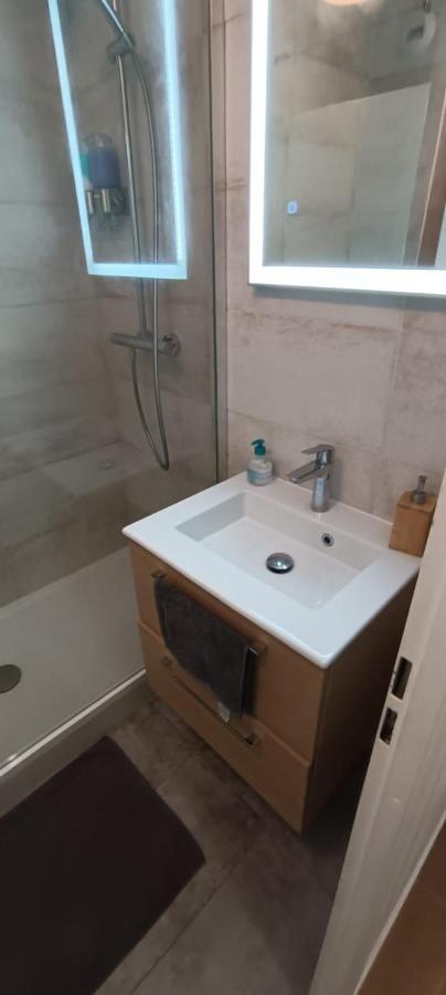 Appart Cosy Auber Porte De Paris Aubervilliers Ngoại thất bức ảnh
